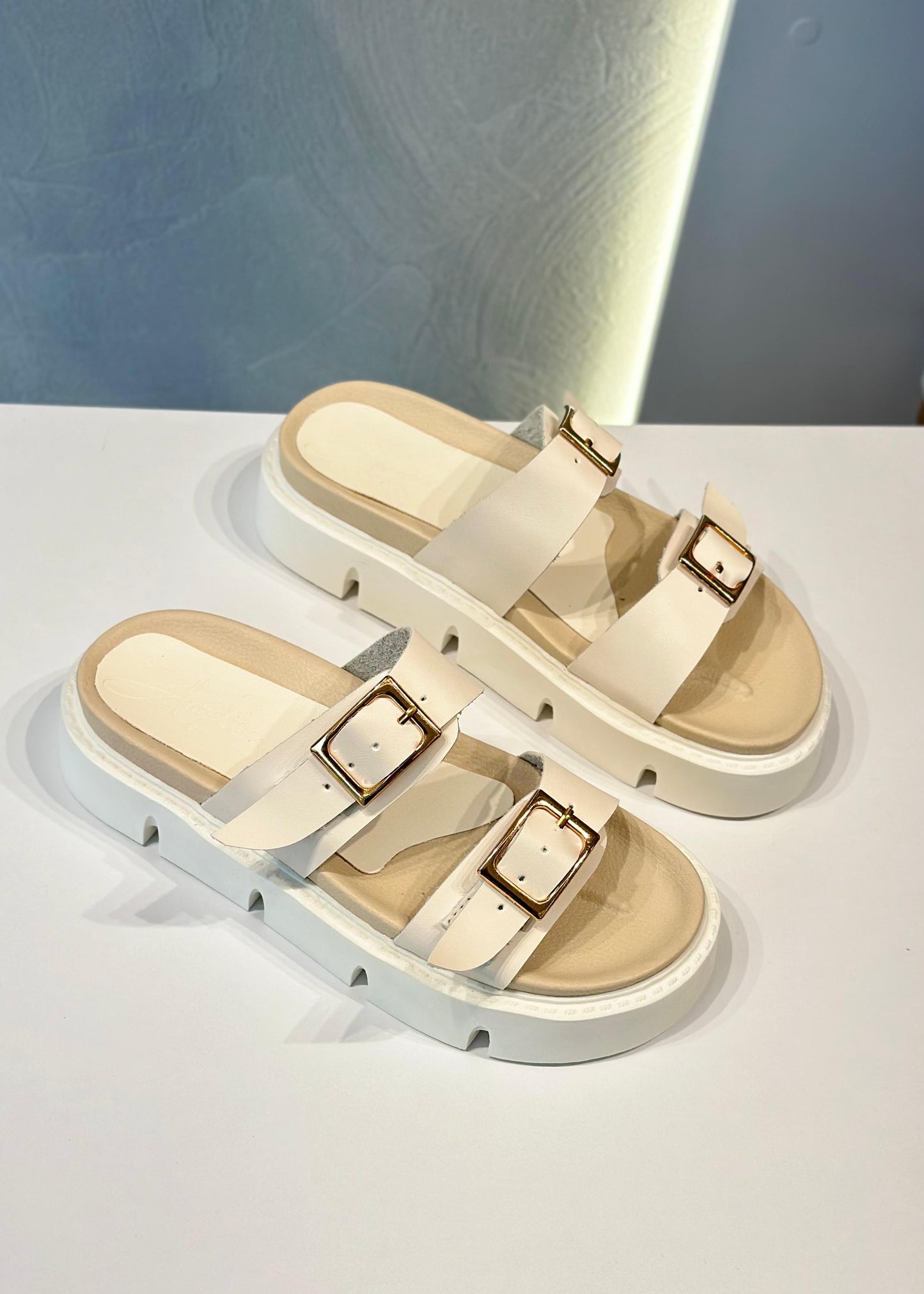 Chunky Chic Slides